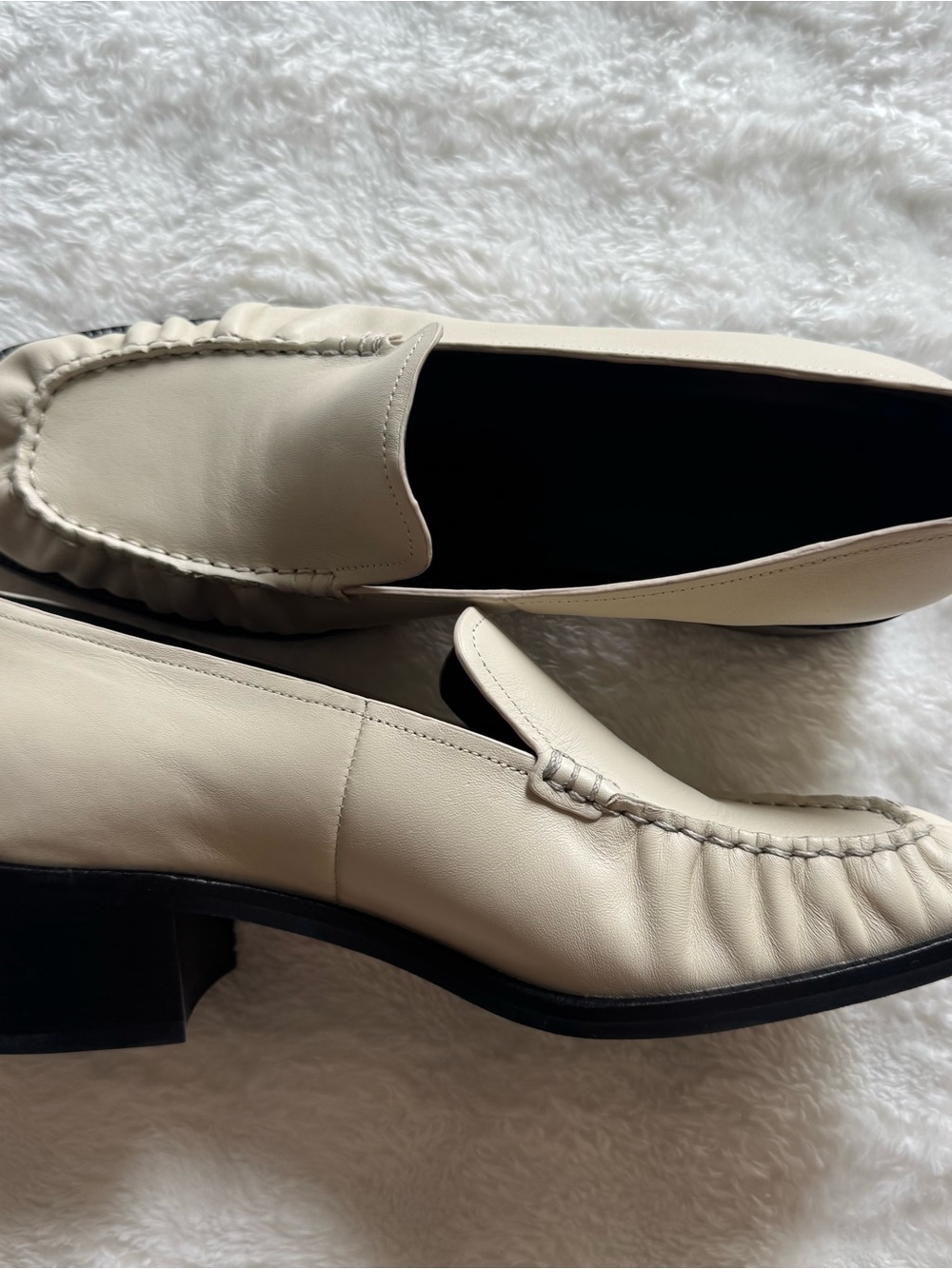VINCE Leather Women's Loafers